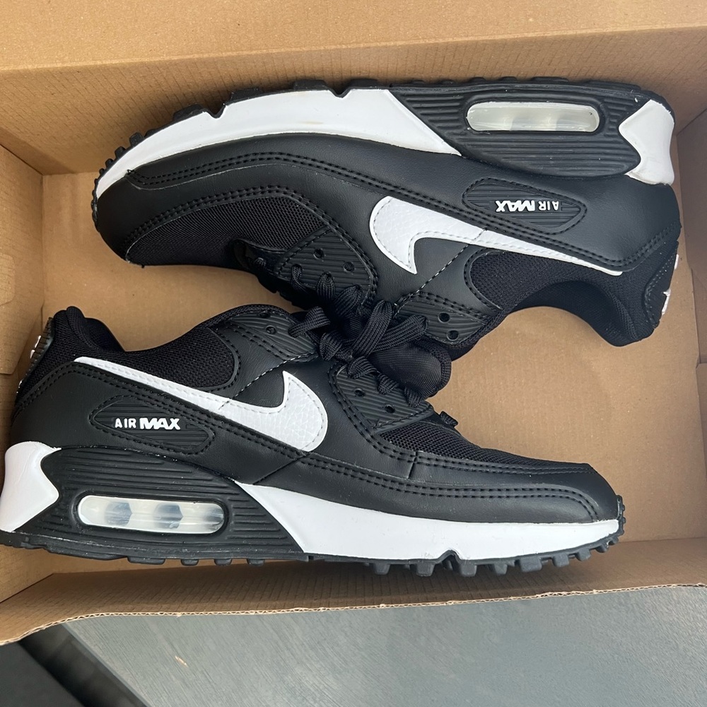 Nike Air Max 90